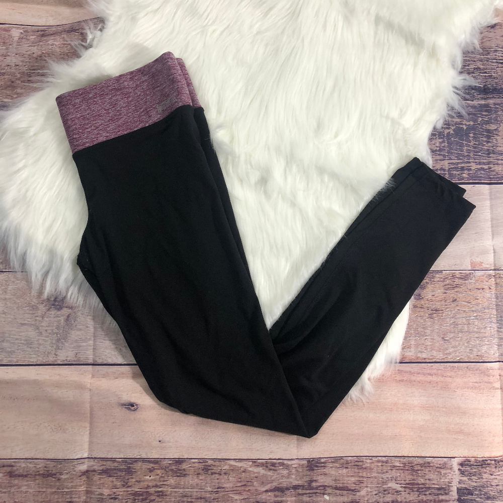 PINK Victoria's Secret Black/Maroon Leggings - XS